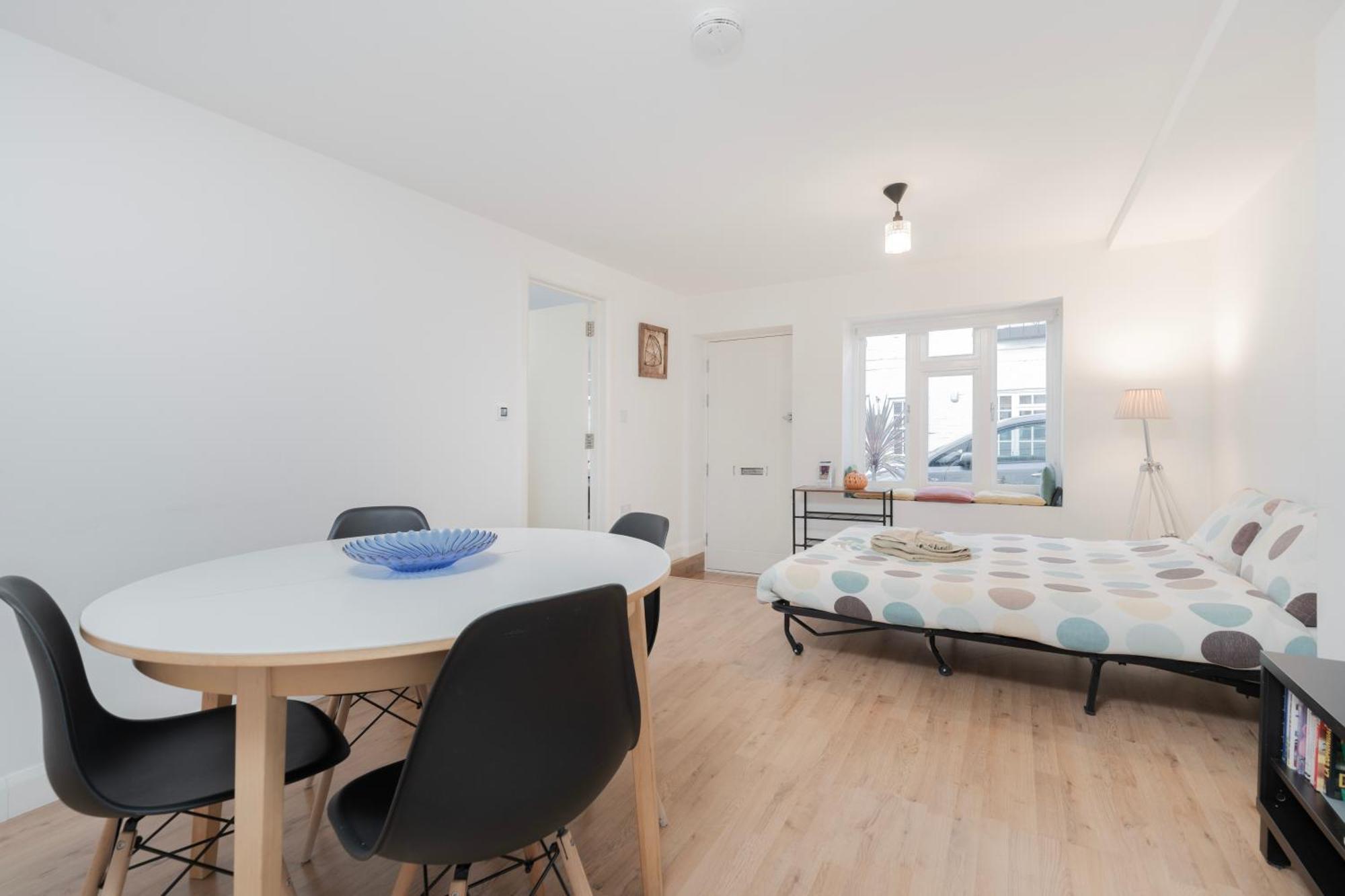 Modern One Bedroom Flat In Central Londen Buitenkant foto