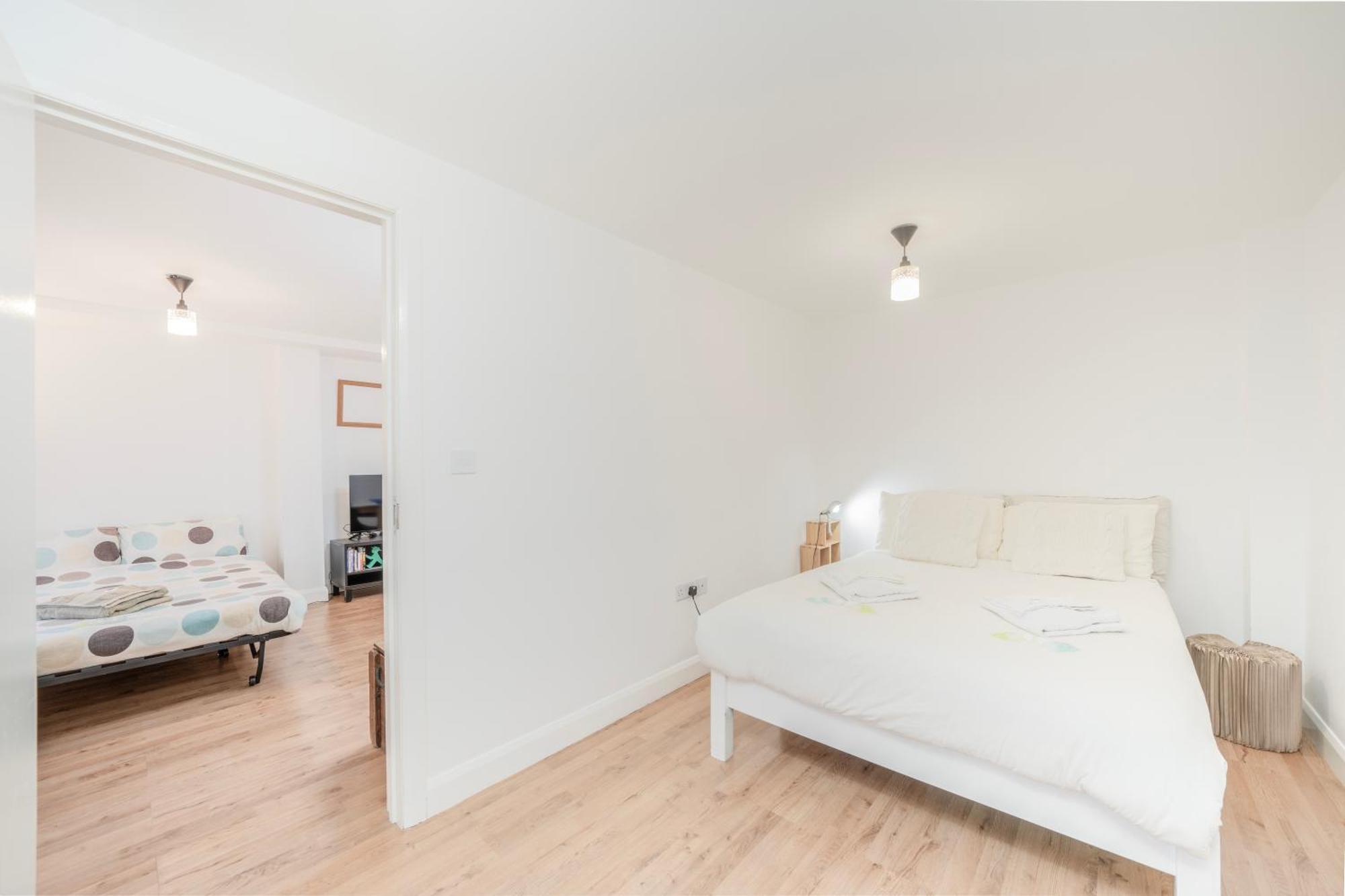Modern One Bedroom Flat In Central Londen Buitenkant foto