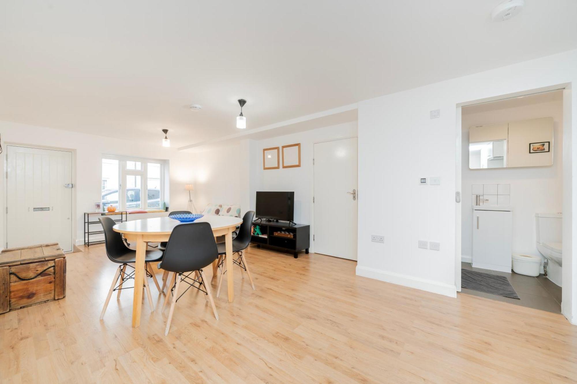 Modern One Bedroom Flat In Central Londen Buitenkant foto